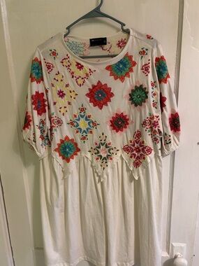 ASOS Embroidered White Boho Tunic Top - Multicolor Floral Accents